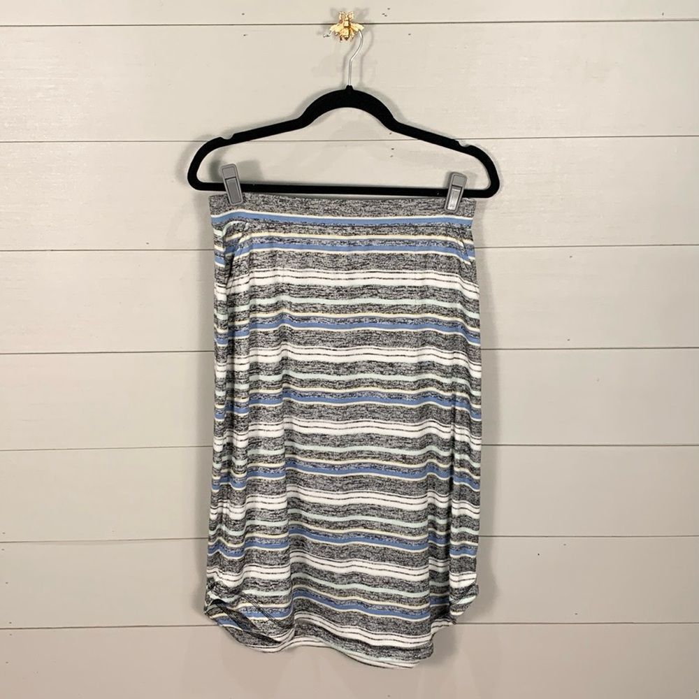 T by Talbots horizontal striped knee length elastic waist skirt size small